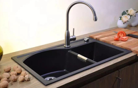 厨房水槽怎么选，到底是装台上盆还是台下盆