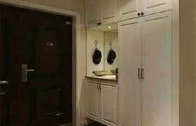 衣柜尽量选择镶嵌式 好看有品质